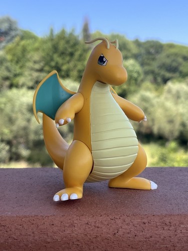 Dragonite pokemon figure tomy - dragonite,