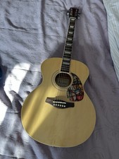 Chitarra elettroacustica