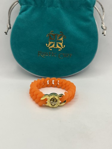 Bracciale rustico chiusura