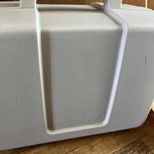 Bernina 807 sewing machine - 807,