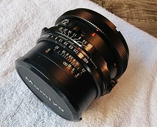 Mamiya sekor 3 8 - f/3.8, mf