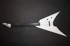ESP LTD Arrow White Metal