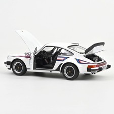 PORSCHE 911 / 930 Turbo 3.3