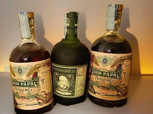 Bottiglie rum 2 don - di,