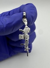 Ciondolo mitragliatrice sub