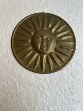 SOLE DI OTTONE OGGETTO