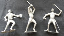 3 SOLDATINI GUERRIERI