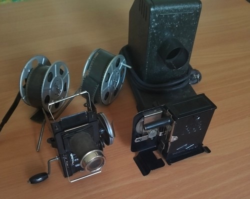 Proiettore cinematografico - proiettore,