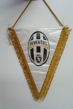 Gagliardetto Juventus con tre