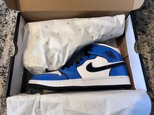 Nike Air Jordan 1 Mid Signal