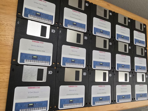 Yamaha ex5 enorme floppy disk - yamaha,