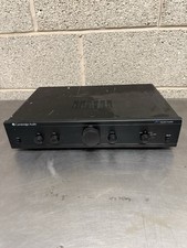 Amplificatore stereo integrato