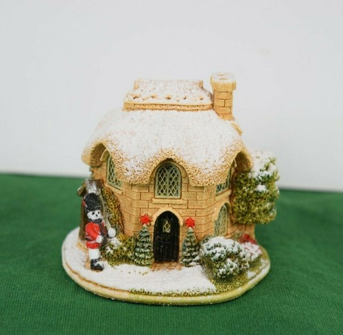 Lilliput lane snow cottage - snow,