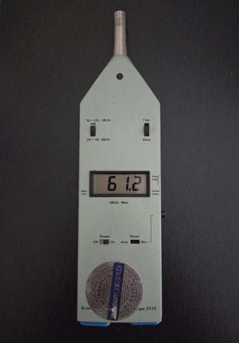 Misuratore livello sonoro - misuratore,