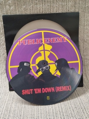 Public enemy picture - public,