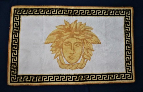 Gianni versace medusa - gianni,