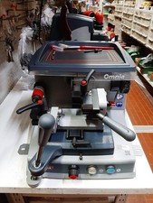 Macchina Duplicatrice  Chiavi  Silca Omnia