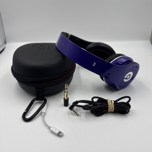 Beats dre studio - by, dr.