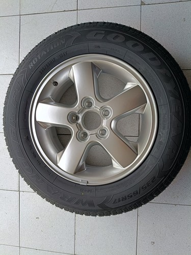 Gomma cerchio nuovo jeep - ,