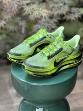 Nike melitta baumeister - nike,