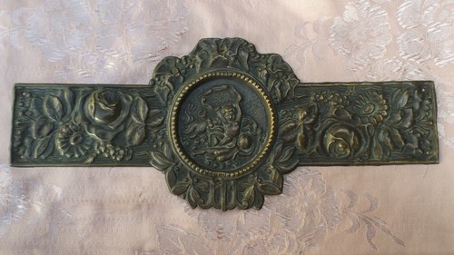 Antico fregio sbalzato - fregio,