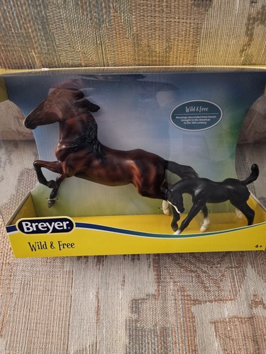 2022 classic breyer 301176 - classic, #301176
