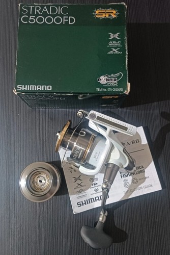 Carrete shimano stradic 5000 - carrete,