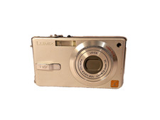 Panasonic LUMIX DMC-FX7