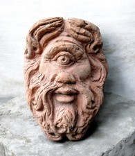 TESTA IN TERRACOTTA ANTICATA