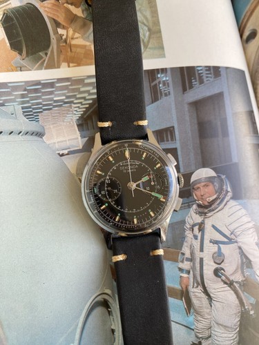 Montre chronographe - montre,