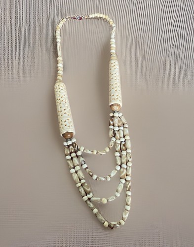 Collana antica osso traforato - antica,