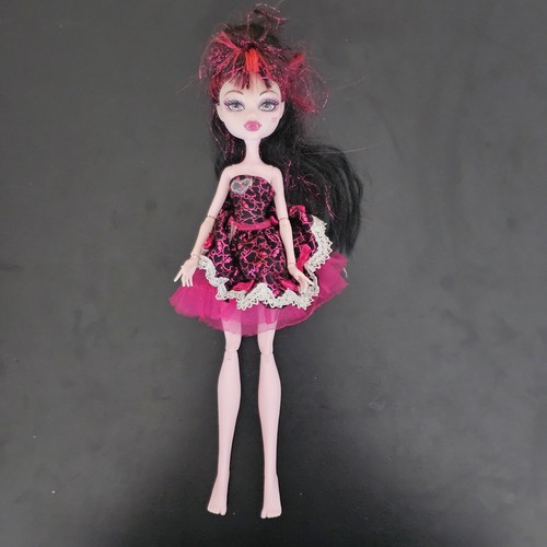 Bambola monster high - monster,