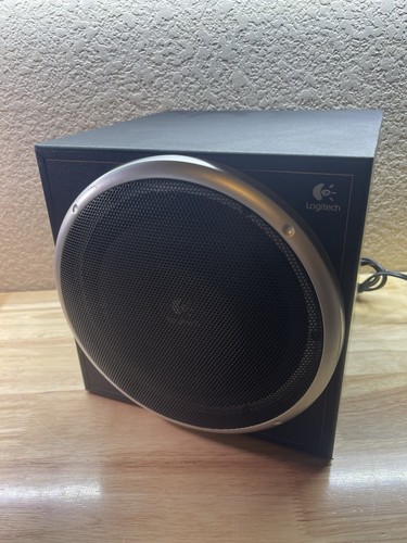 Subwoofer logitech 640 - subwoofer,
