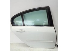 821000022R PORTA POST. DX