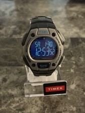 Nuovo orologio sportivo digitale Timex Ironman Triathlon Indiglo 30 giri - mai indossato