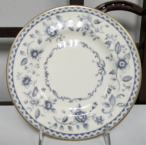Royal doulton fine bone - royal,