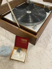 Thorens 150 turntable - ab,