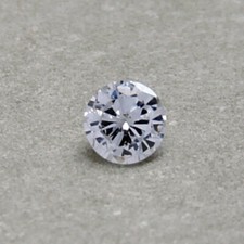 Diamante naturale 0,03 ct 1,9