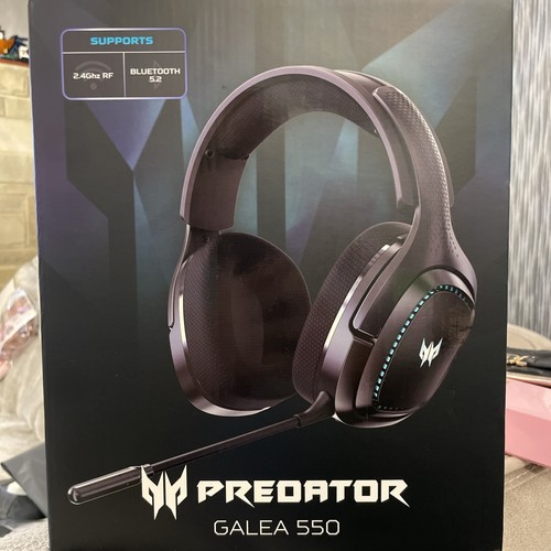 Acer predator galea - predator,