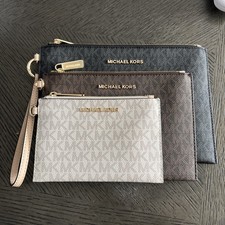 Michael kors trio pouch Set