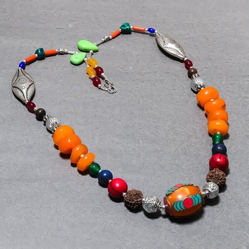 Collana gioiello regalo - , fatto