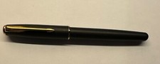 Parker Sonnet Penna Stilografica Nera Opaca – Fusto in Lacca, Punta Fine