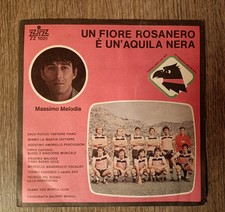 Un fiore rosanero è un aquila