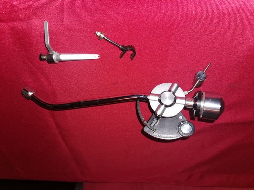 Pioneer braccetto