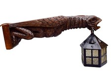 Applique da parete francese antica legno noce intagliato gargoyle grifone Notre Dame Paris