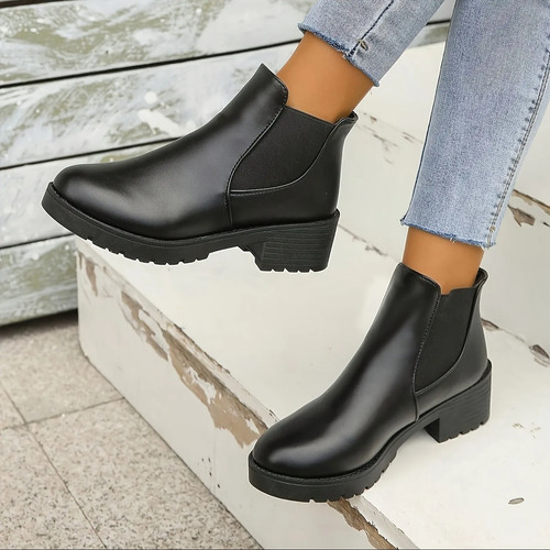 Stivaletti donna platform