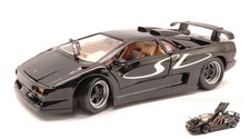 Modellino auto scala 1:18