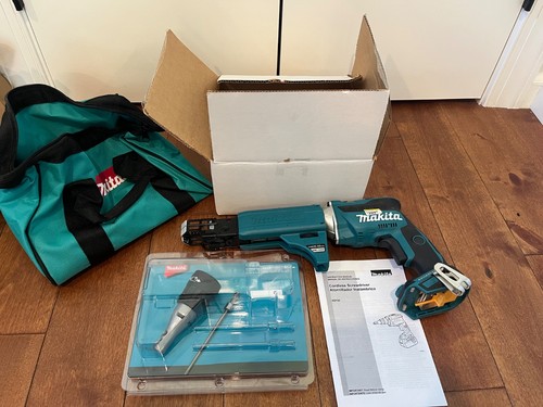 Makita xsf03tx2 18v lxt kit - makita,