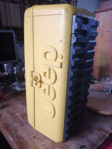 Radio valigetta jeep gialla - a,
