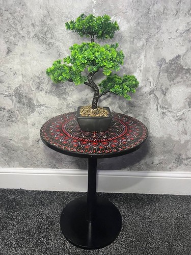 Handmade and hand painted - hand,